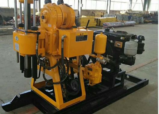 Deep Rock 100m 12.5Mpa 18KW Water Well Drilling Rig