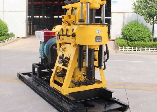 15KW 200M Geological Drilling Rig Machine For Exploration