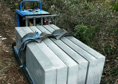 Simple Structure Track Transporter / Rubber Track Dumper With Low Fuel Consumption